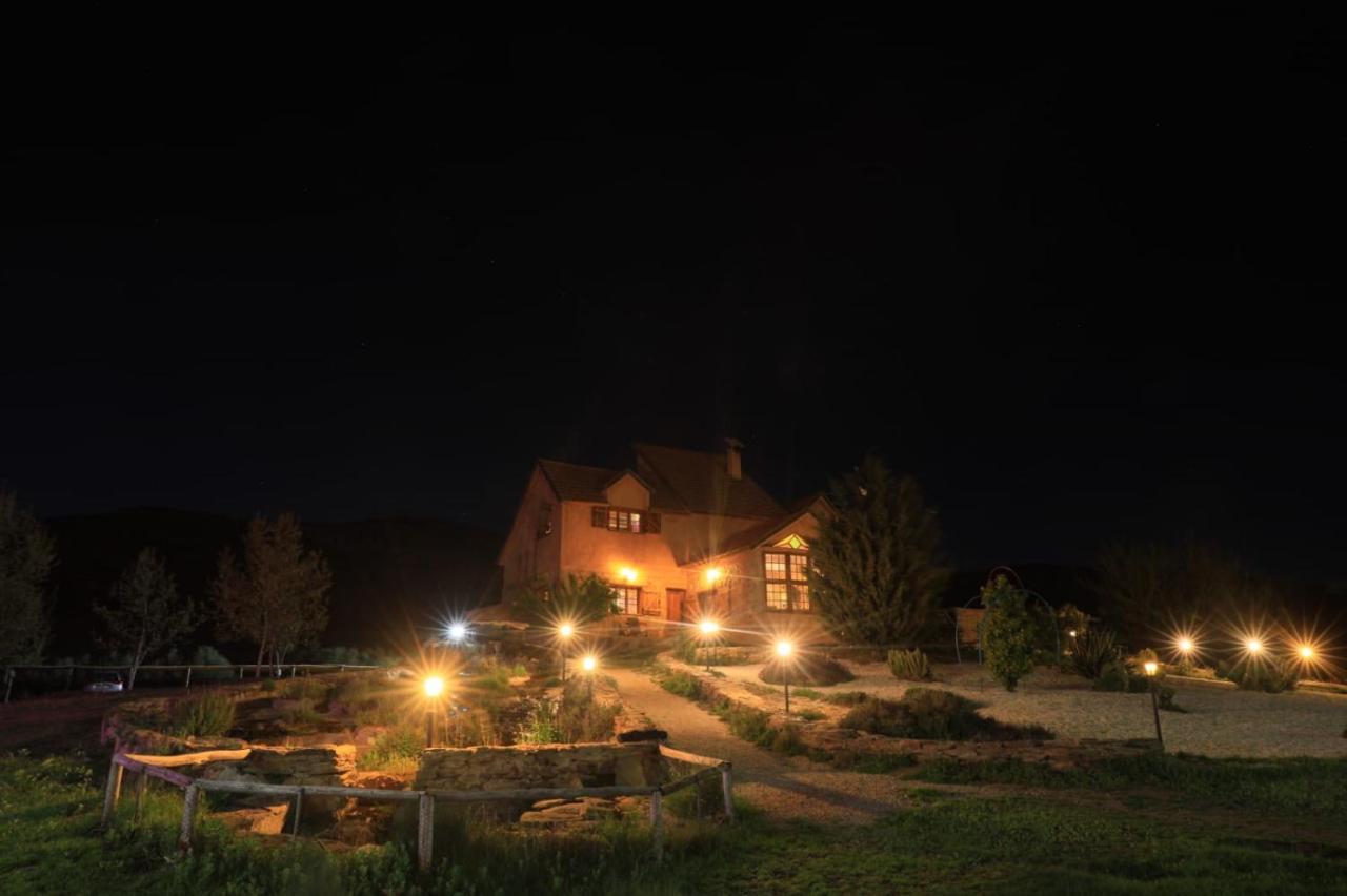 Ferme D'Hote La Vallee อัซโร ภายนอก รูปภาพ