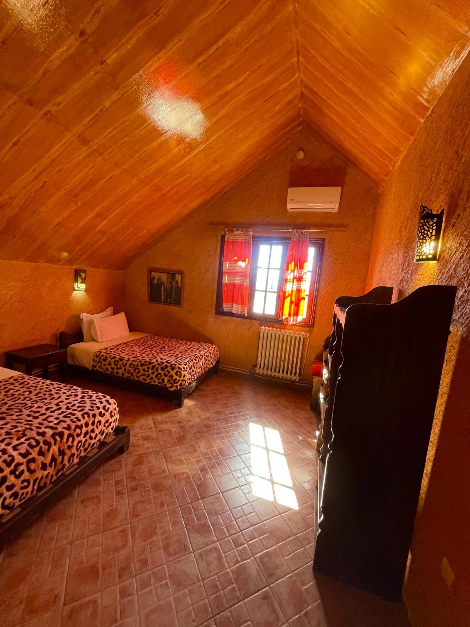 Ferme D'Hote La Vallee อัซโร ภายนอก รูปภาพ