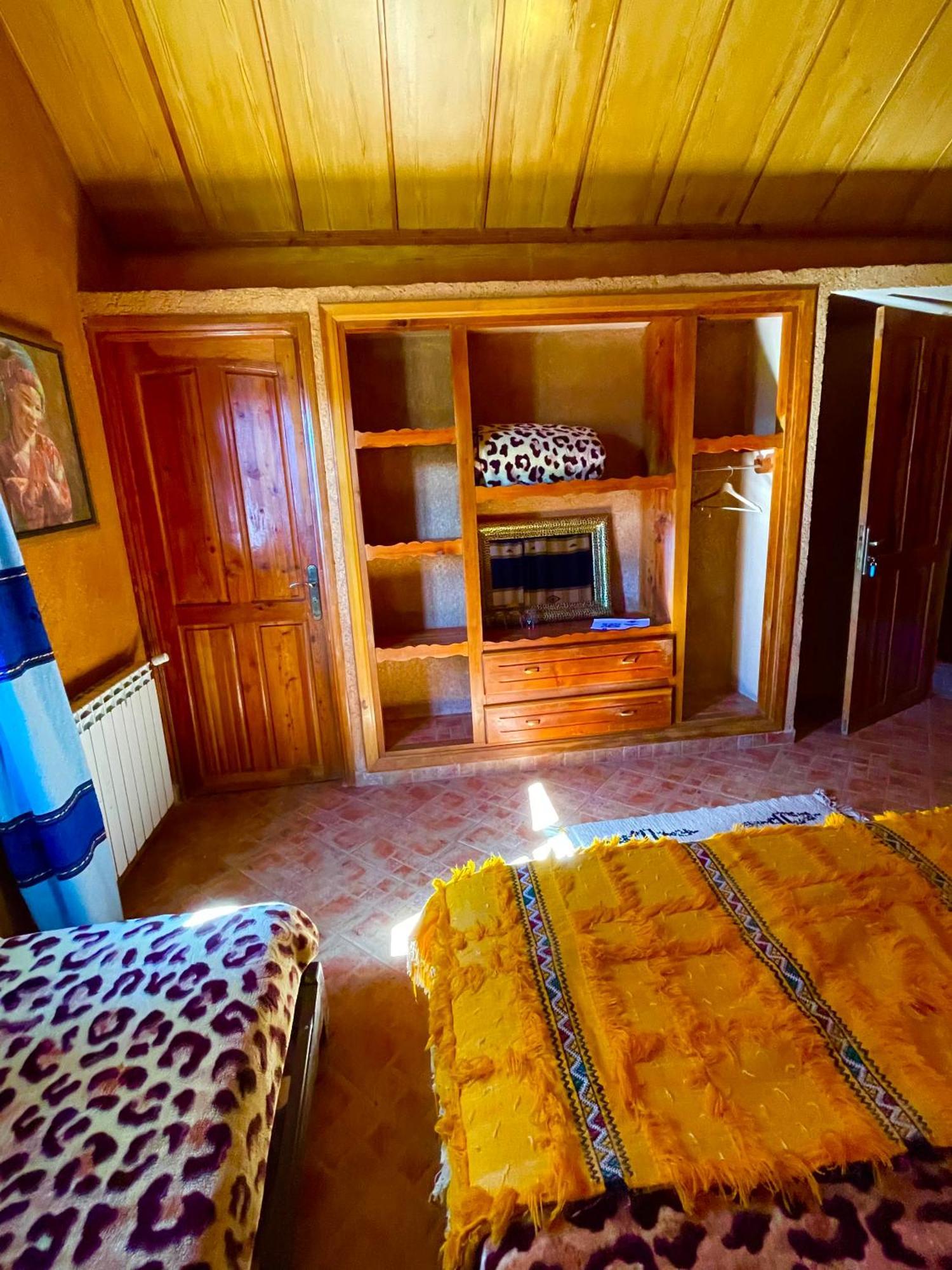 Ferme D'Hote La Vallee อัซโร ภายนอก รูปภาพ