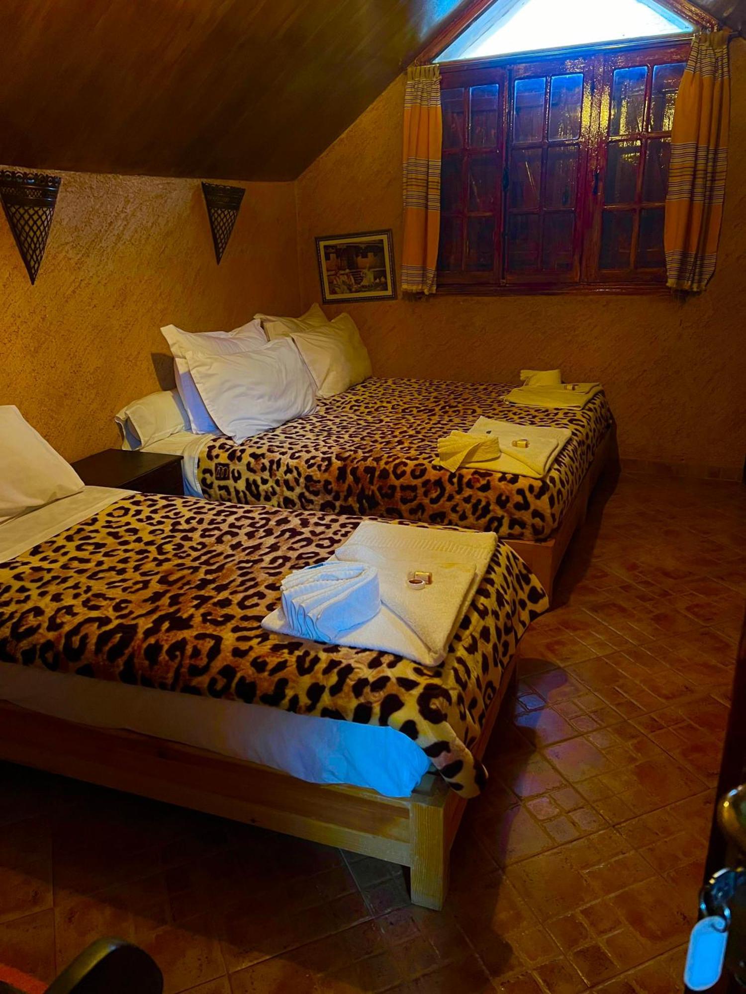 Ferme D'Hote La Vallee อัซโร ภายนอก รูปภาพ
